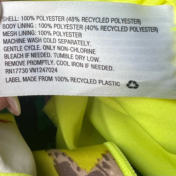 CHRISTOPHER JOHN ROGERS Dress Ruffle Tiered Yellow Mini Target Floral V Neck 4 - Picture 12 of 14